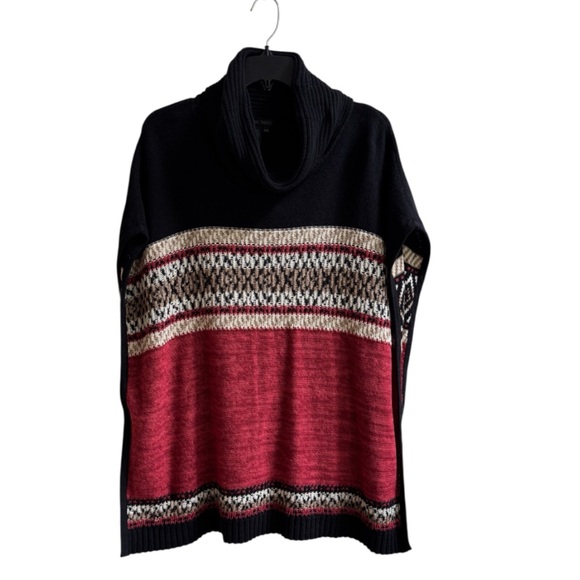 Nomadic Traders Cozy Black Red Patterned Women's Sweater Poncho Used with Care - Picture 1 of 5